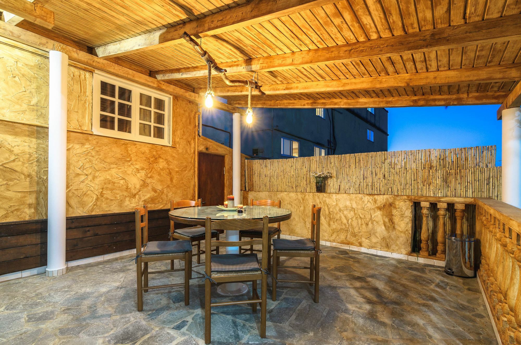 Alterego Studios Laganas Luaran gambar